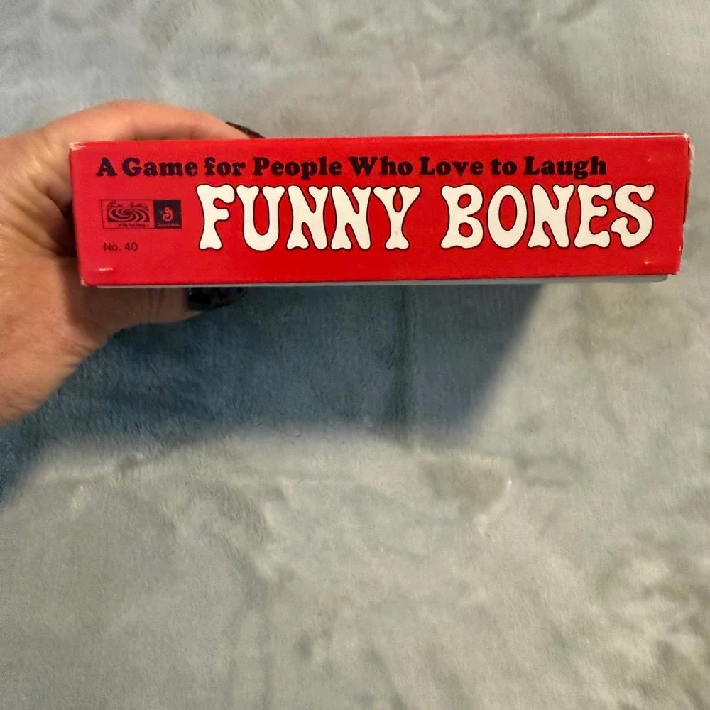 Funny‎ Bones Vintage 1968 Parker Brothers Card Game Complete